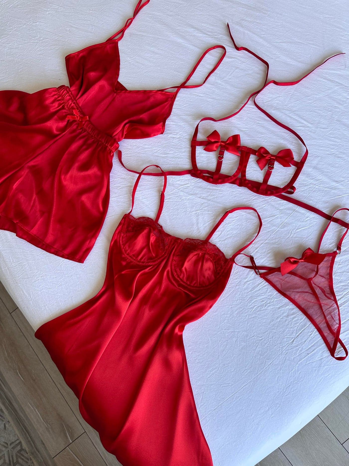 Kırmızı Lena Çeyizlik Set