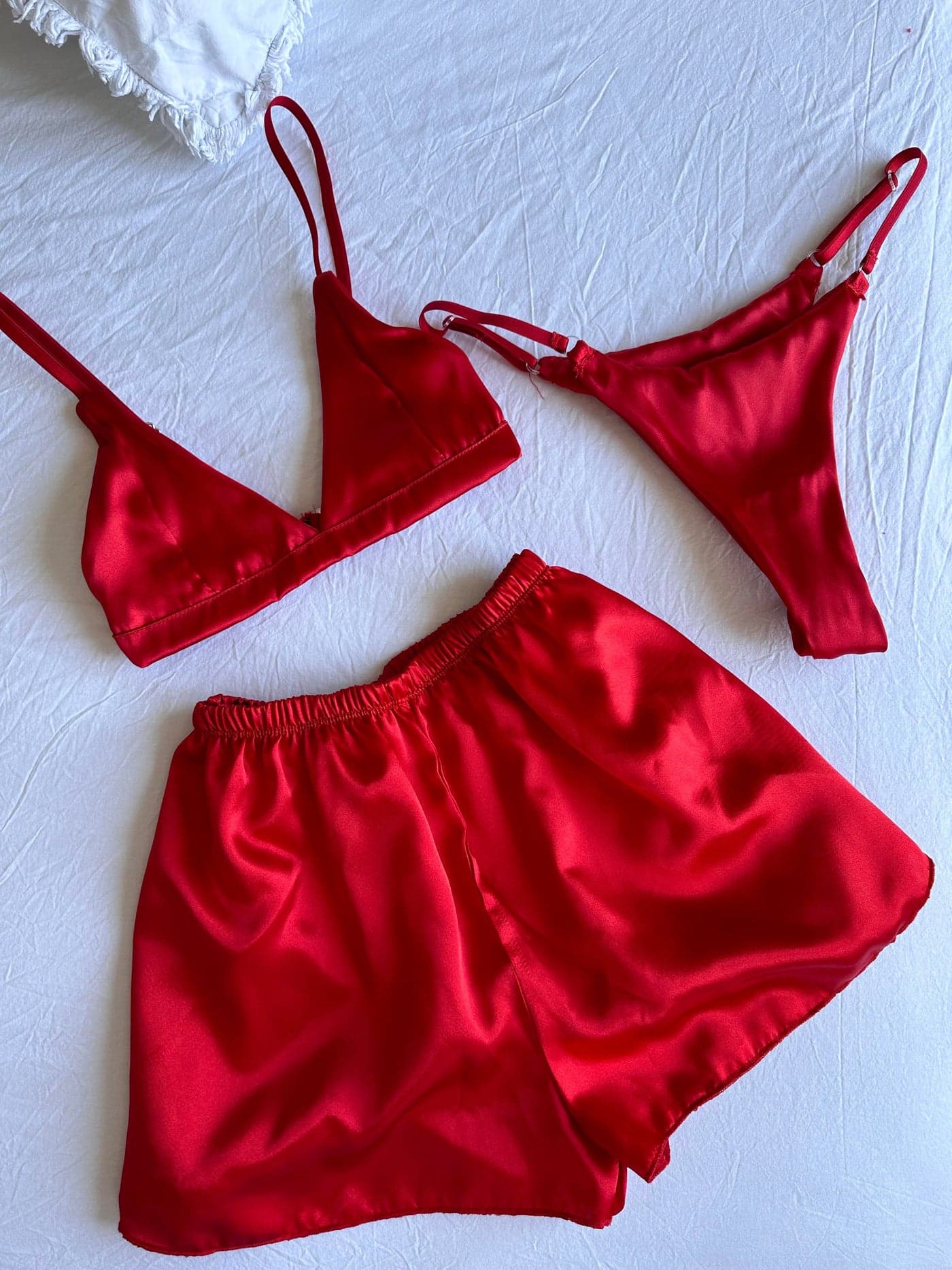 Kırmızı Mia Çeyizlik Set